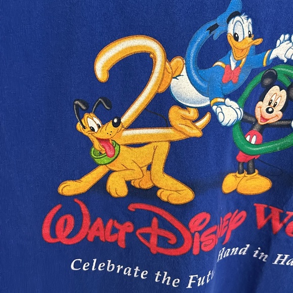 Y2K Disney millennium Celebrate The Future Hand in Hand Blue T-Shirt size XL - Picture 3 of 8